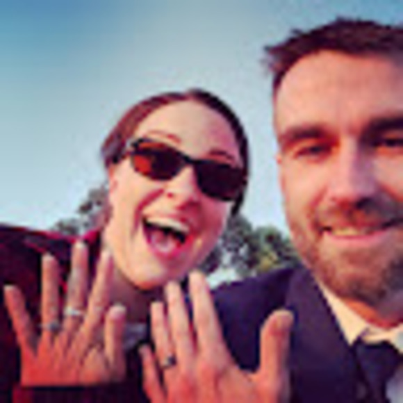 Meet your Posher, Gracie - Picture 1 of 1